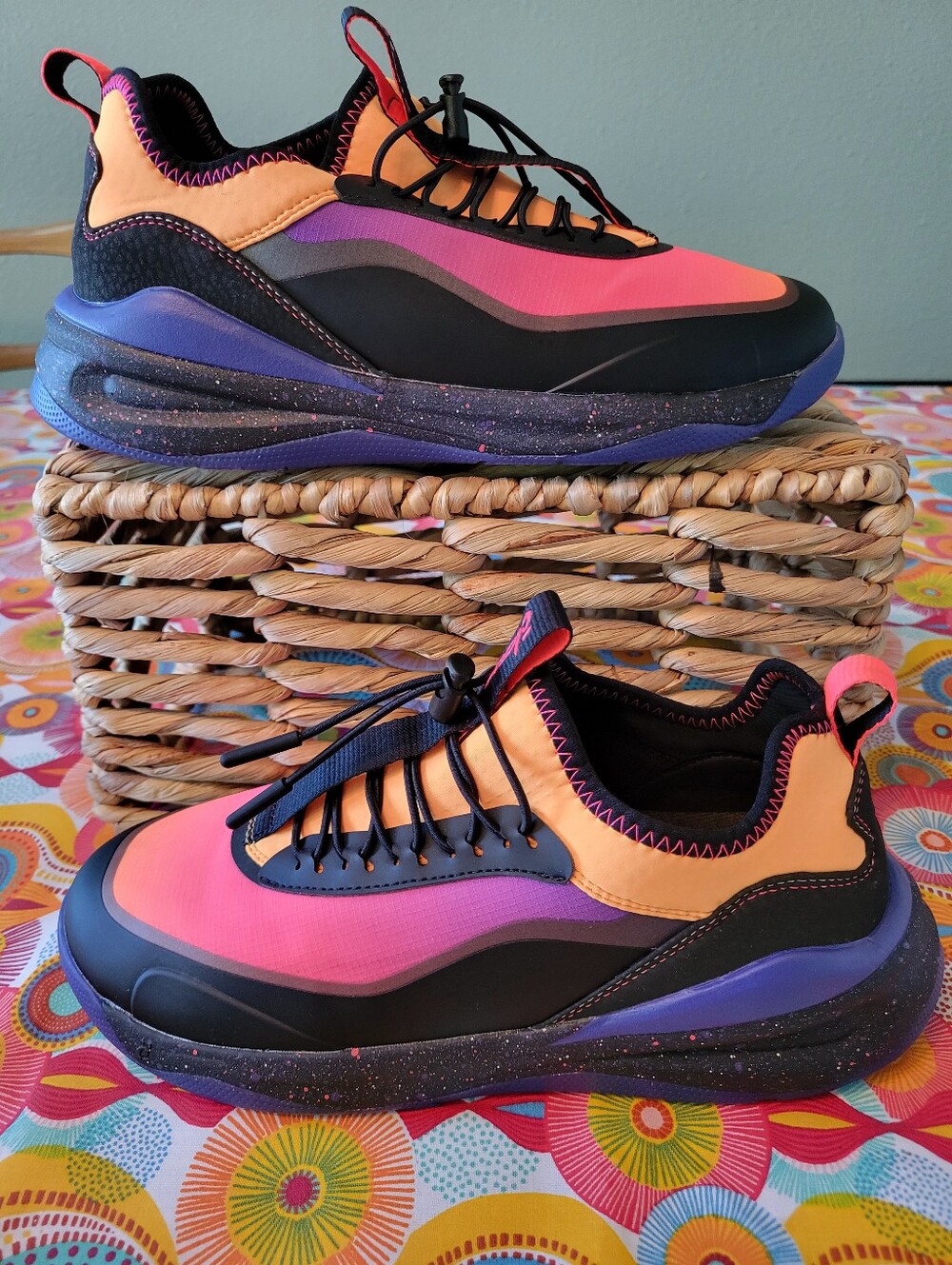 Clove Women's Aeros Desert Sneakers Sunrise Limited Edition Size 8